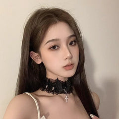 Hollow Goth Kawaii Lace Black White Choker