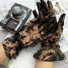 Old-fashioned steampunk gloves