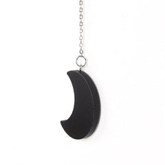 Black moon phase garland
