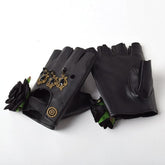 Steampunk gloves with roses