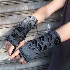 Rebellious steampunk gloves