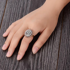 Flower shaped steampunk ring