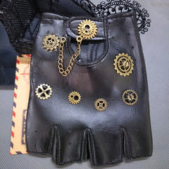 Steampunk gloves wit chain