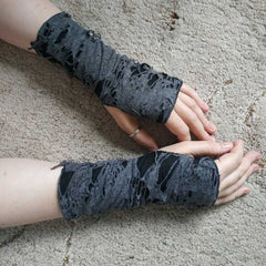 Rebellious steampunk gloves