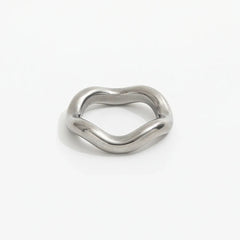 Rocking Waves Ring
