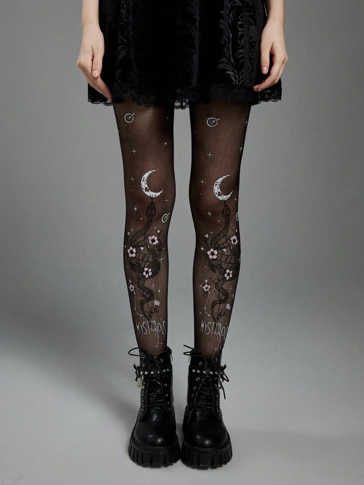 Black Snake and Moon Print Stockings
