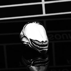 Steel Soldier Alien Skull Ring