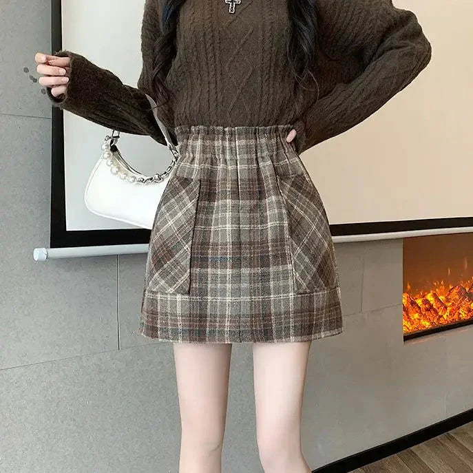Y2K Plaid Pocketed High Waist Mini Skirt