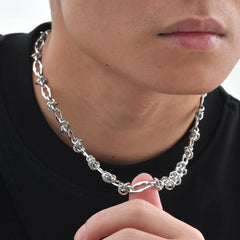 Y2K Thorn Knot Links Necklace
