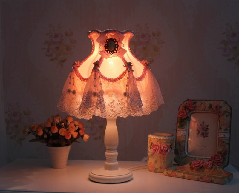 Cameo Princess Table Lamp