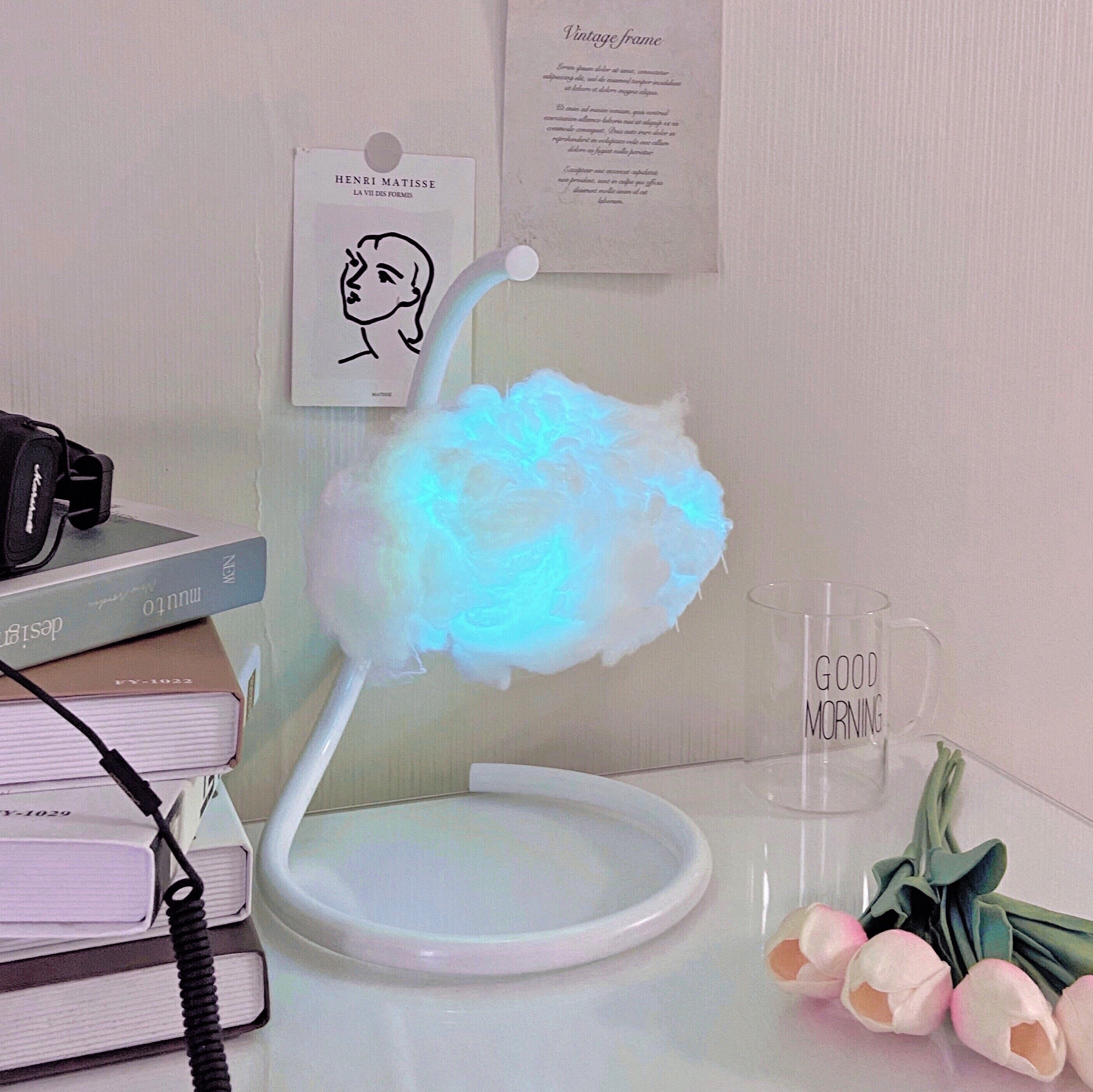 Floating Cloud Desk Lamp
