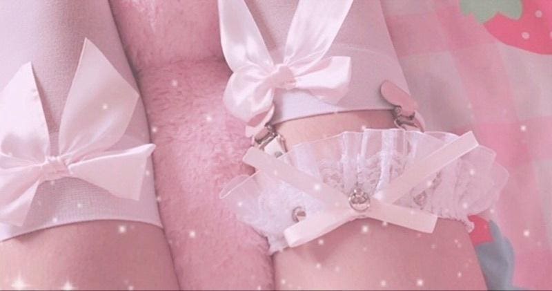 Babydoll Ruffle Garter Belt
