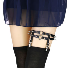 Double heart spike garter